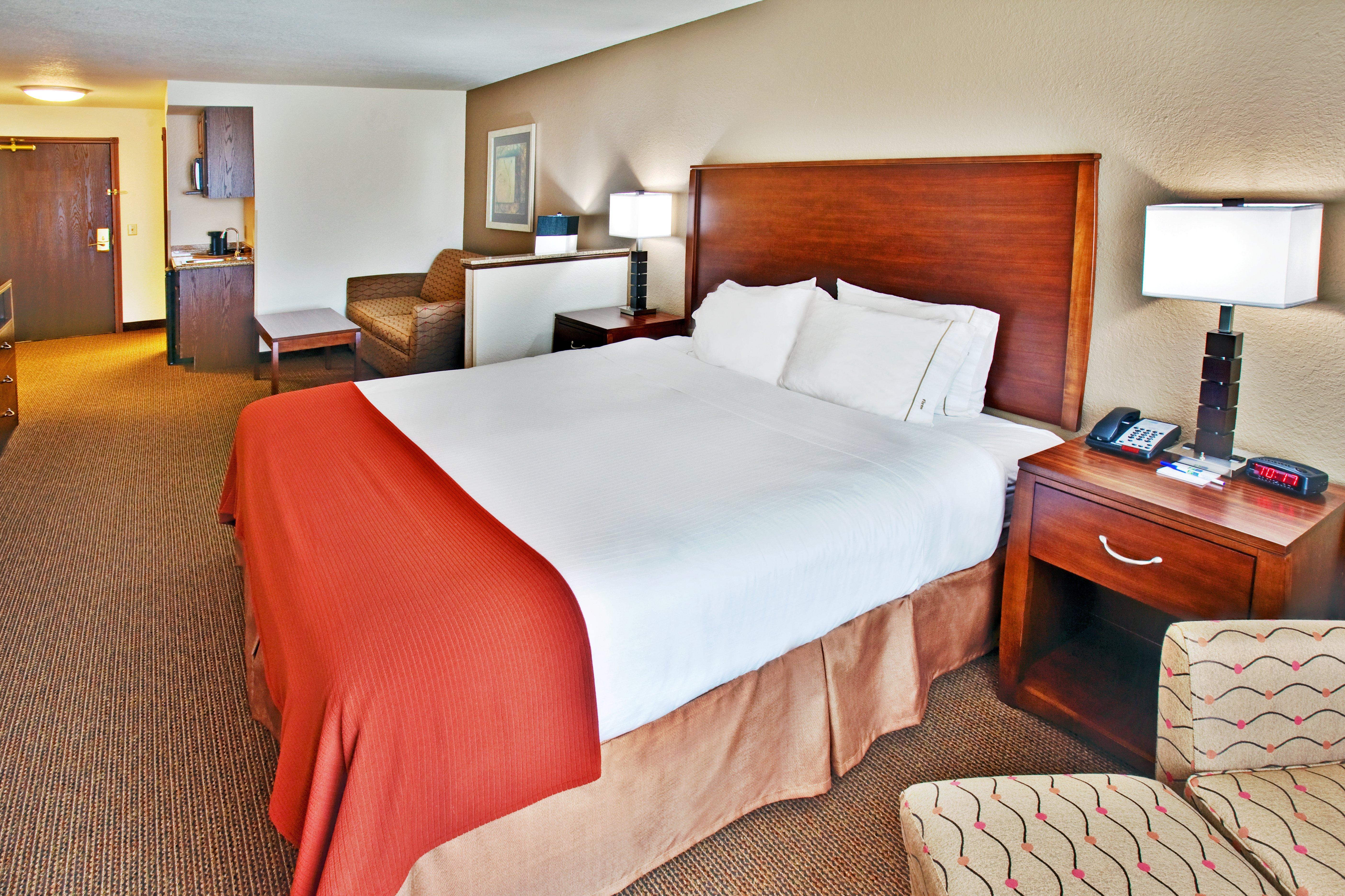 Holiday Inn Express Hotel & Suites - Dubuque West By Ihg Exterior foto